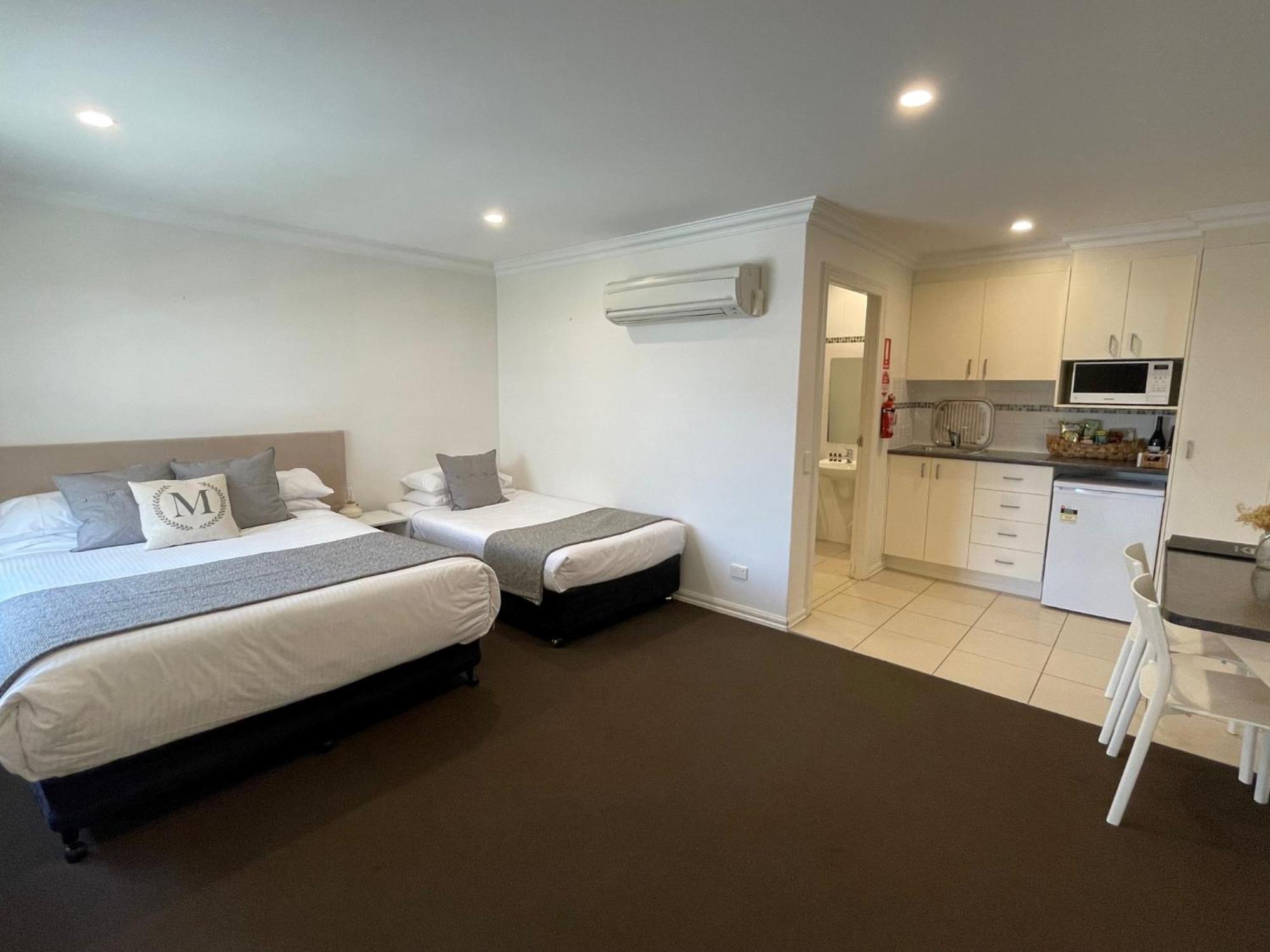 Millthorpe Motel 외부 사진